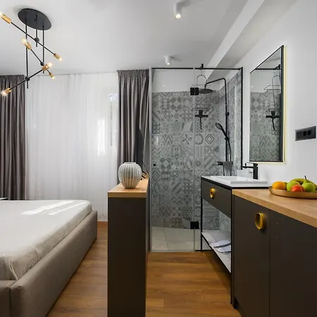 Apartment In Near Old Town Porec