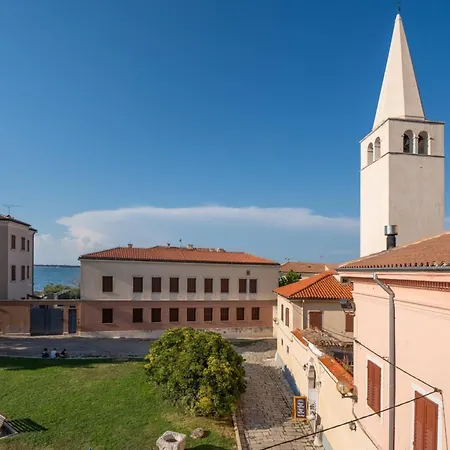 In Near Old Town Apartment Porec